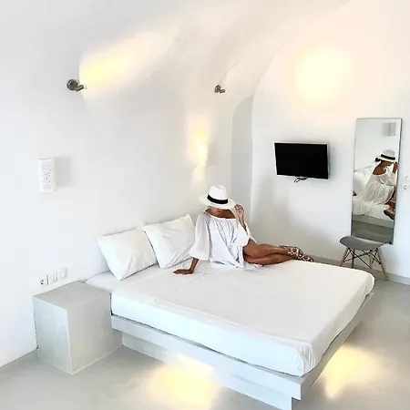 Thera Victory Center Apartment *